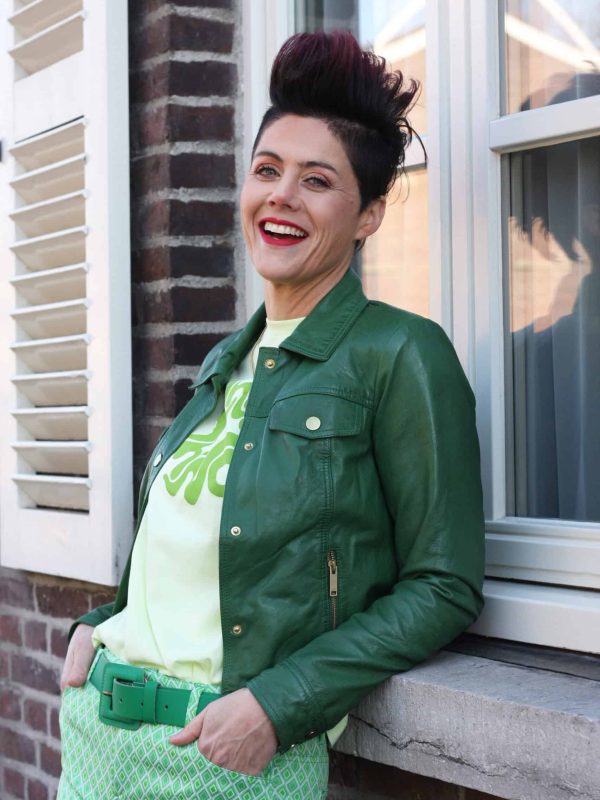 Normaal zeggen ze bij twijfel niet oversteken maar twijfel je of dit bij je past bellen dan! En ga het ervaren. Absoluut de moeite waard. Dank toppers!